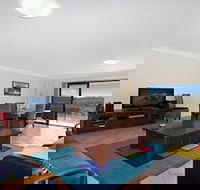 Kingscliff Waters Apt 5 - Hervey Bay Accommodation