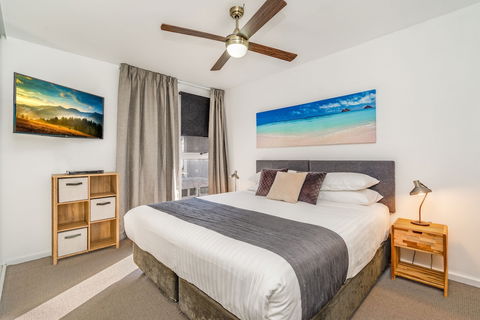 Beau Monde Apartments Newcastle - Worth Place Apartment - Hervey Bay Accommodation 3