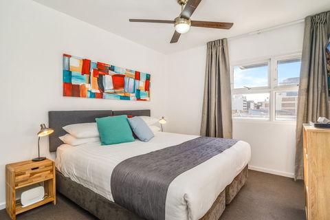 Beau Monde Apartments Newcastle - Worth Place Apartment - Hervey Bay Accommodation 5