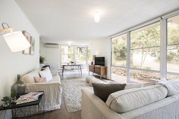 Twiggy At Anglesea - Hervey Bay Accommodation 1
