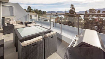 Summit 9 - Modern And Stylish Newly Renovated Apartment - Hervey Bay Accommodation 4