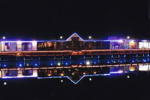 Marina View Chalets - Tourism Hervey Bay 0