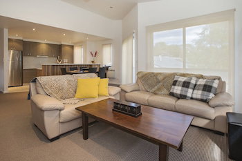 Northview 2 - 9 Clyde Street, Jindabyne - Hervey Bay Accommodation 3