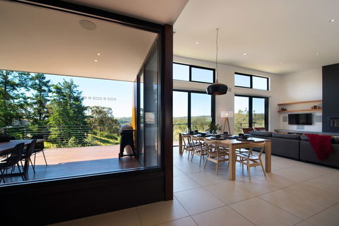 Aura House - Hervey Bay Accommodation 4