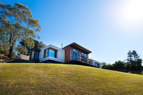 Aura House - Hervey Bay Accommodation 0