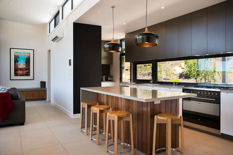 Aura House - Hervey Bay Accommodation 3