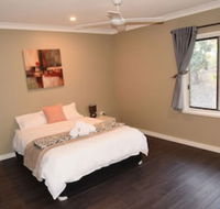 Warrawong holiday big home - Hervey Bay Accommodation