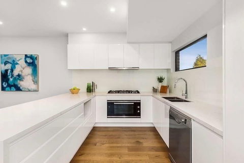 Glen Manor 3 - Tourism Hervey Bay 1