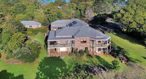 Brigadoon B & B - Hervey Bay Accommodation 0
