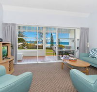 Quarterdeck Unit 2 Lennox Head - Hervey Bay Accommodation