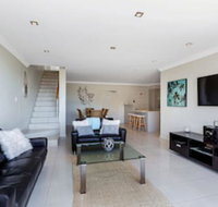 Aura 13 Shoal Bay - Hervey Bay Accommodation