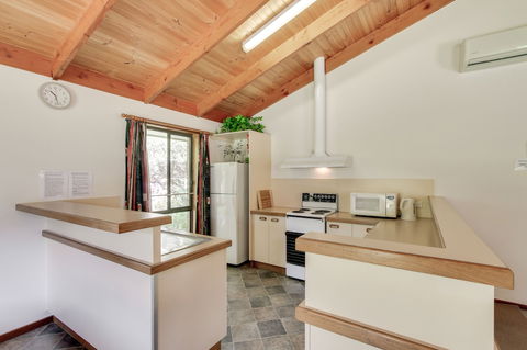 Deppelers - Hervey Bay Accommodation 3