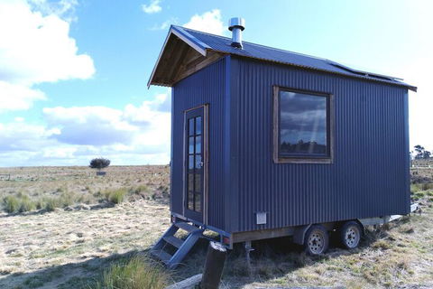 Altitude Tiny House Experience - Hervey Bay Accommodation 1