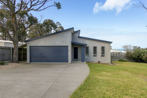 Pelican House - Hervey Bay Accommodation 4