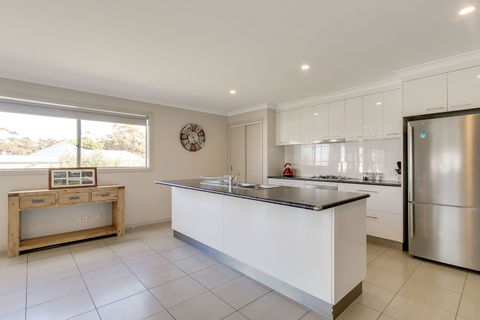 Pelican House - Hervey Bay Accommodation 1