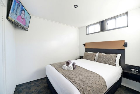 CBD Motor Inn - Hervey Bay Accommodation 6