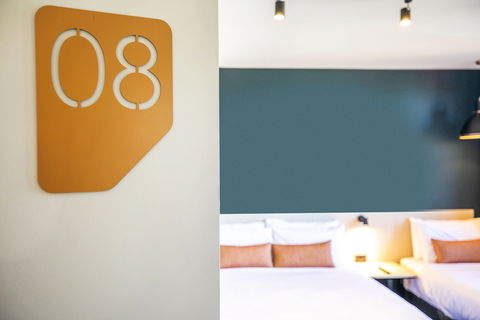 Nightcap At Chardons Corner Hotel - Hervey Bay Accommodation 4