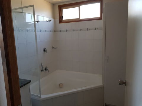 CluBarham Golf Resort - Hervey Bay Accommodation 5