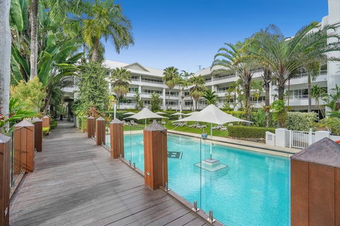 Poolside Apt In Alamanda Beachfront Resort 55 - Hervey Bay Accommodation 0