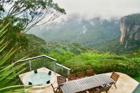 Amaroo Mountaintop Villa - Hervey Bay Accommodation 0
