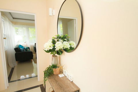 Baulkham Hills Beauty - Hervey Bay Accommodation 3