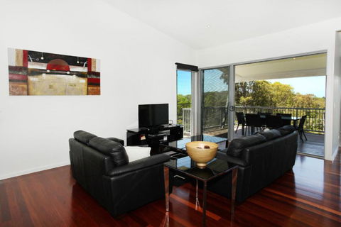 224 Centenary Heights Road Coolum Beach 500 Dollar Bond Linen Included - Tourism Hervey Bay 3