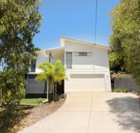 224 Centenary Heights Road Coolum Beach 500 Dollar Bond Linen Included - Tourism Hervey Bay