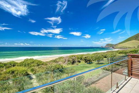 Blueys Bliss 1 - Tourism Hervey Bay 0