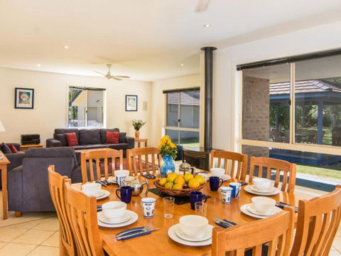 Boomerang Hideaway - Tourism Hervey Bay 4