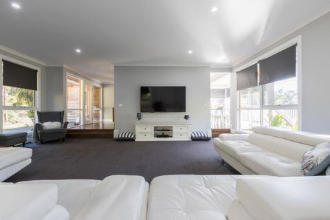 Rexs Yarra Valley House - Hervey Bay Accommodation 6