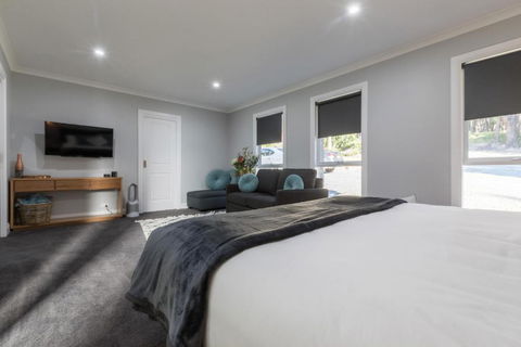 Rexs Yarra Valley House - Hervey Bay Accommodation 4