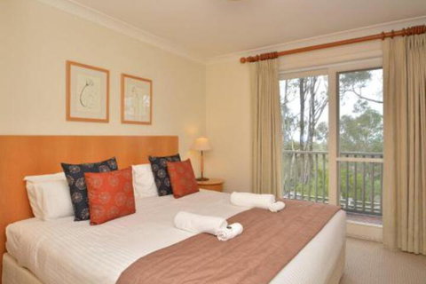 Villa Executive 2br Rose Resort Condo Located Within Cypress Lakes Resort (nothing Is More Central) - Hervey Bay Accommodation 6
