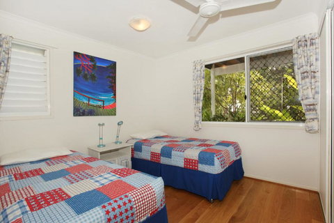 Unit 1 On The Park Coolum Beach - Hervey Bay Accommodation 5