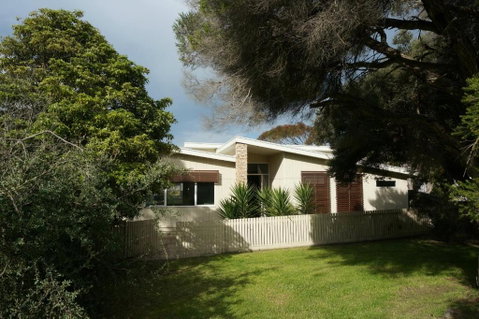 Baillieu Breeze - Hervey Bay Accommodation 2