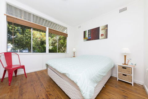 Douglas Cottage - Hervey Bay Accommodation 1