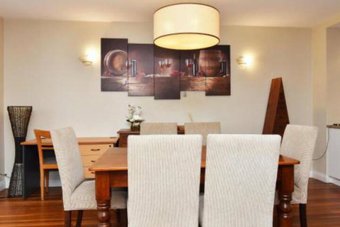 Villa 3br Vista Resort Condo Located Within Cypress Lakes Resort (nothing Is More Central) - Hervey Bay Accommodation 6
