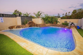 Anaheim Park Oasis - Hervey Bay Accommodation 0