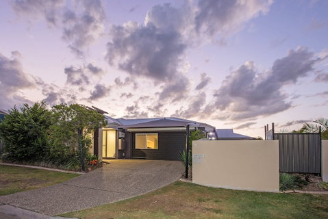 Anaheim Park Oasis - Hervey Bay Accommodation 3