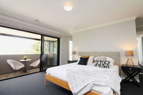 Serenity - Rejuvenate Stays - Hervey Bay Accommodation 0
