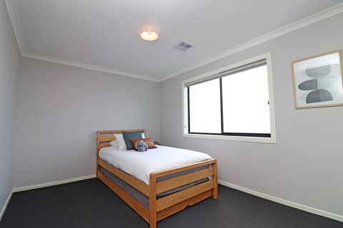 Serenity - Rejuvenate Stays - Hervey Bay Accommodation 4