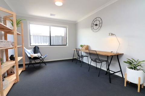 Serenity - Rejuvenate Stays - Hervey Bay Accommodation 7