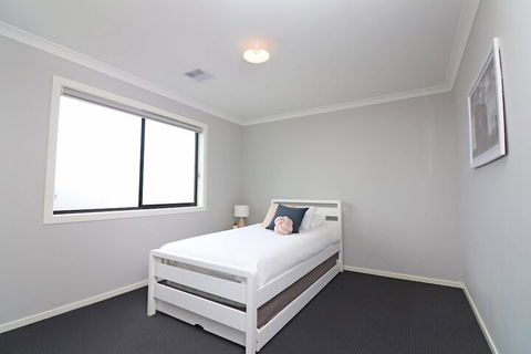 Serenity - Rejuvenate Stays - Hervey Bay Accommodation 6