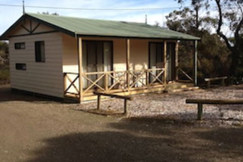 Parndana Hotel - Hervey Bay Accommodation 1