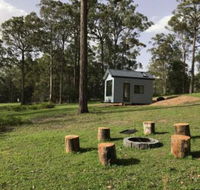 George Tiny House - Hervey Bay Accommodation
