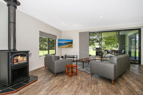 Telluride - Hervey Bay Accommodation 1