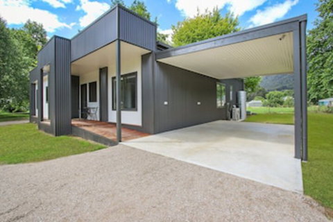 Telluride - Hervey Bay Accommodation 0