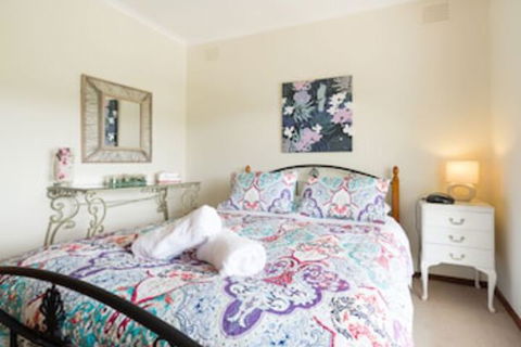 Loquat Hill - Hervey Bay Accommodation 5