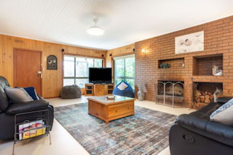 Loquat Hill - Hervey Bay Accommodation 3