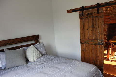 The Cottage - Hervey Bay Accommodation 1