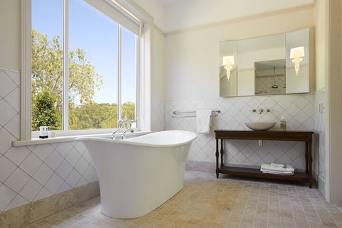 Le Mas Barossa - Hervey Bay Accommodation 2